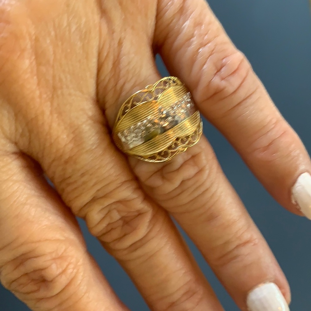 Gold ring